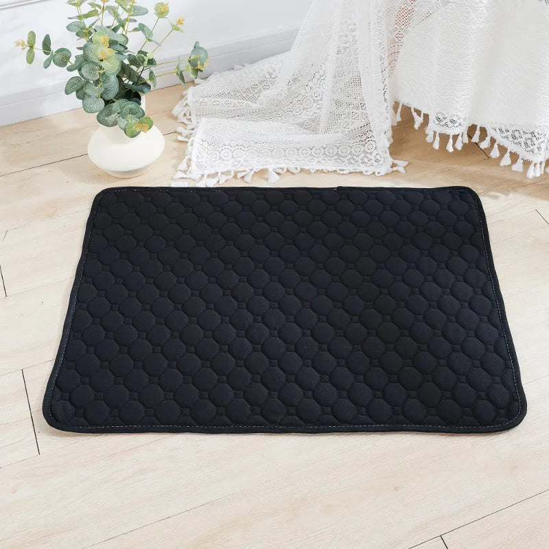 Reusable Absorbent Dog Pee Pad Blanket - Washable Puppy Training Pad and Pet Bed Urine Mat for Car Seat Protection and Pet Care Supplies